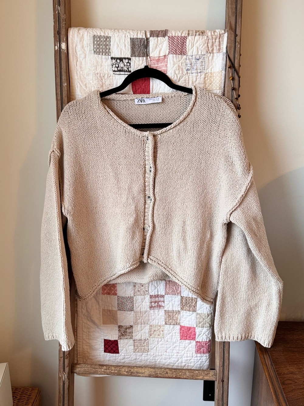 Zara Light Beige Cropped Button-Up Knit Cardigan